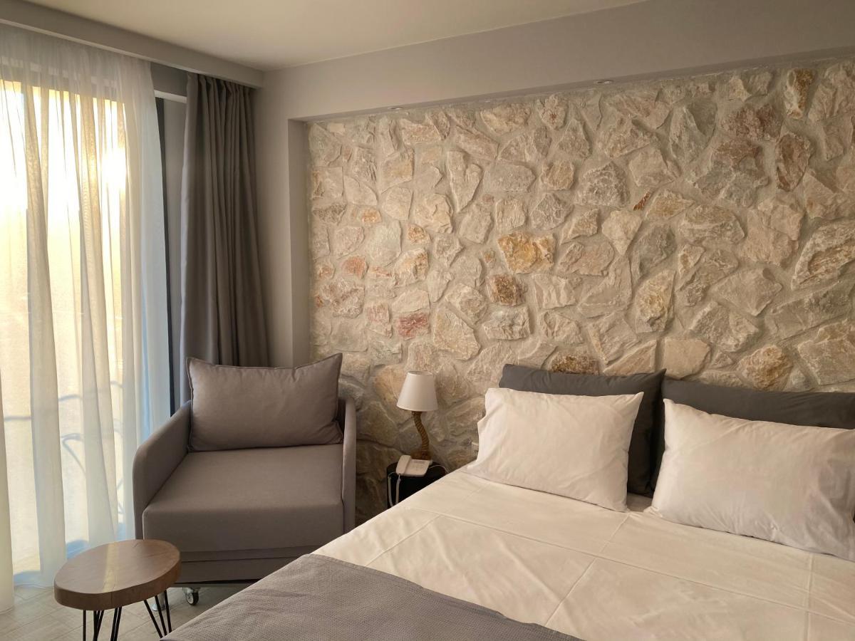 Kali Thea Suites Neos Marmaras Esterno foto