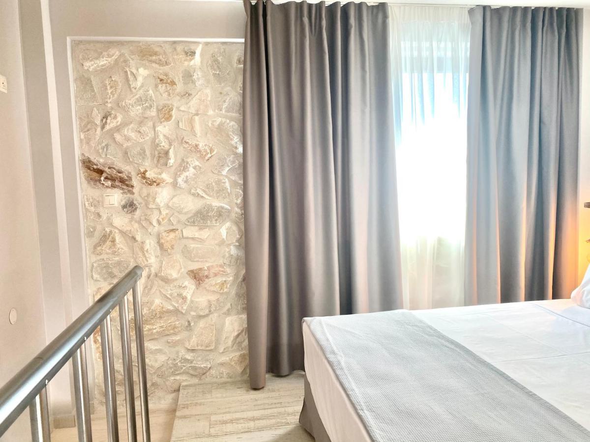 Kali Thea Suites Neos Marmaras Esterno foto