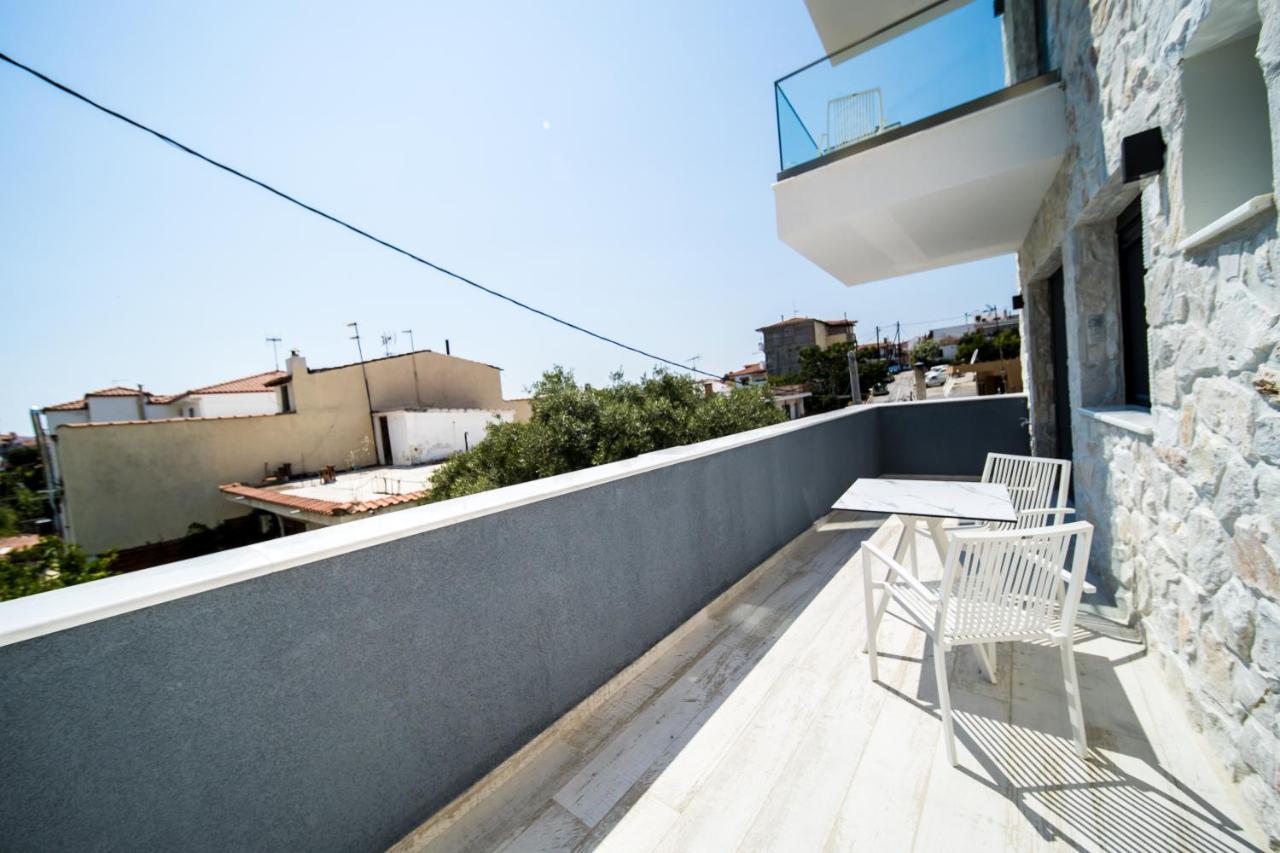Kali Thea Suites Neos Marmaras Esterno foto