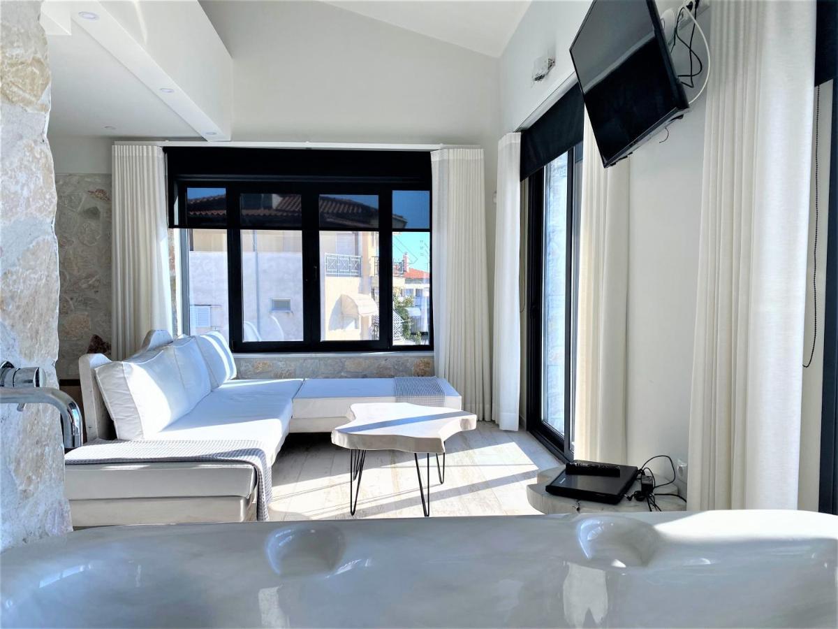 Kali Thea Suites Neos Marmaras Esterno foto
