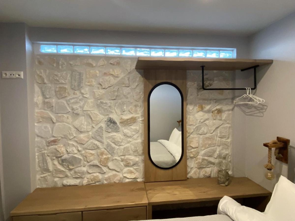 Kali Thea Suites Neos Marmaras Esterno foto